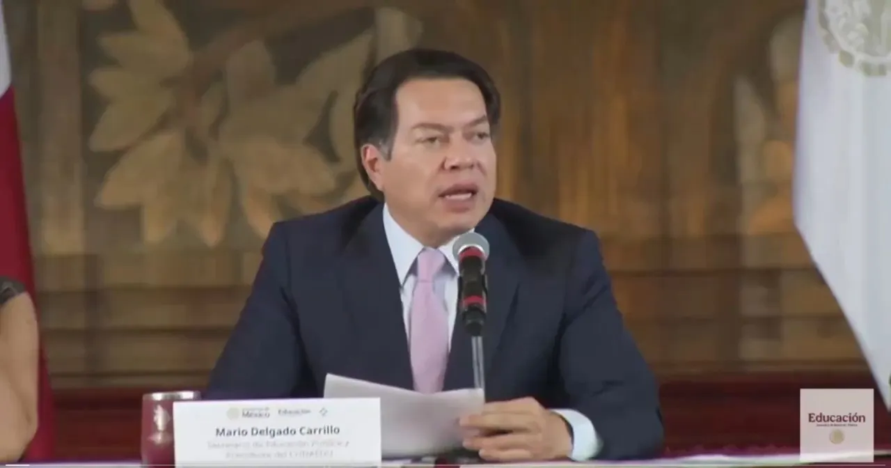 Mario Delgado justifica adelantar el fin de clases; asegura que después del 15 de junio “solo se calienta el asiento”