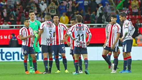 Razones por las que Chivas no ha ganado en el arranque del Apertura 2018