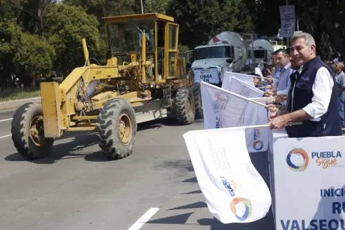 Gobernador da banderazo de los trabajos de la Línea 3 de la Red Urbana de Transporte Articulado