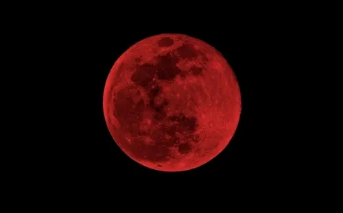 Así podrás ver el eclipse de la ‘Luna de Fresa’ este 5 de junio