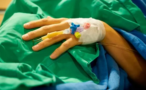 Muere mujer y dos más se intoxican en la Miguel Hidalgo