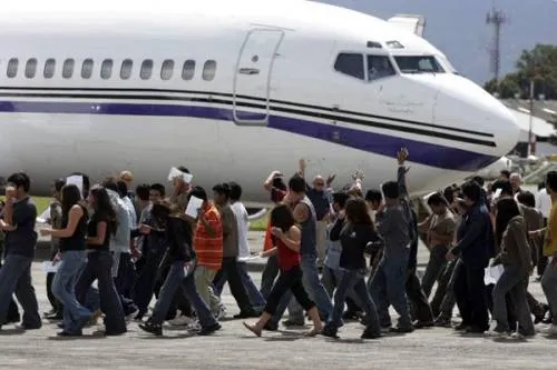 Política migratoria de Trump ha deportado a mil 942 poblanos en el primer bimestre de 2017