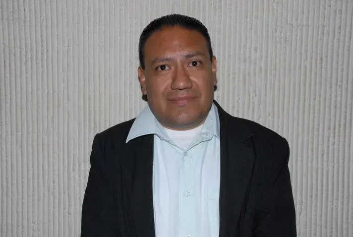 Ministeriales detienen a ex servidor público acusado de fraude
