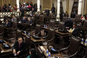 Nodo de Transparencia presenta amparo ante falta de respuesta de diputados