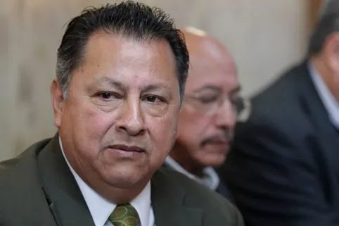 Dirigen delincuentes agrupaciones de padres de familia: Águila Argüelles