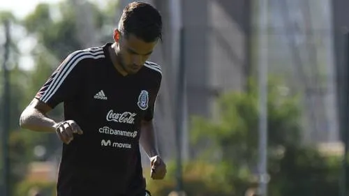 Diego Reyes es baja definitiva de la selección mexicana