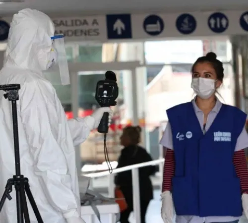 Dependencias piden seguir medidas sanitarias por Covid-19