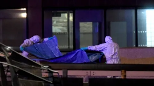 Suman 2 muertos por atentado terrorista en Puente de Londres