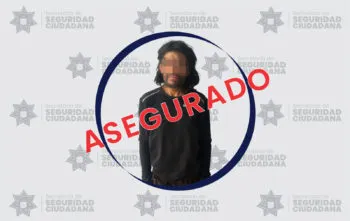 Policías municipales aseguran a sujeto en posesión de enervantes en La Libertad