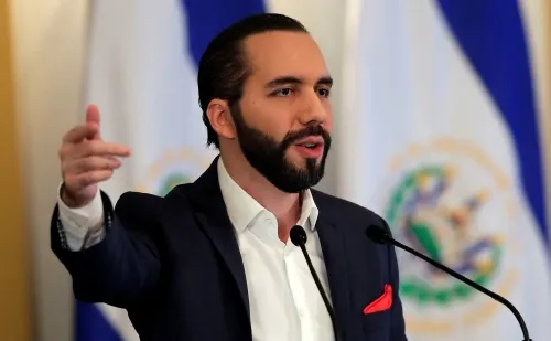 Presidente de El Salvador niega aterrizaje a vuelo procedente
