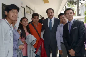 La BUAP será una institución verde: Esparza Ortiz