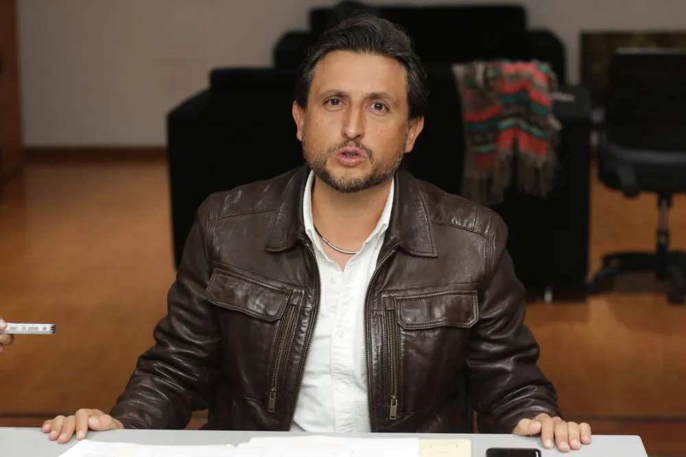 José Juan Espinosa solicita licencia para ausentarse del Congreso de Puebla