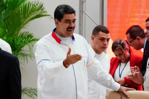 China y Rusia niegan más crédito a Nicolás Maduro