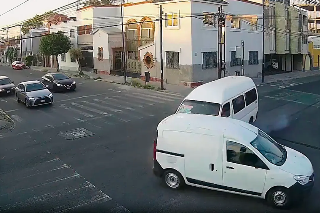 Choque Combi Ruta M 2 Van