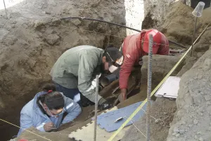 Localizan en San Pedro entierro de hace 400 años