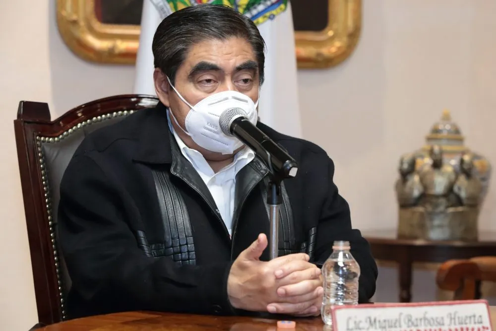 Exhorta gobernador a servidores públicos que quieran reelegirse a que pidan licencia