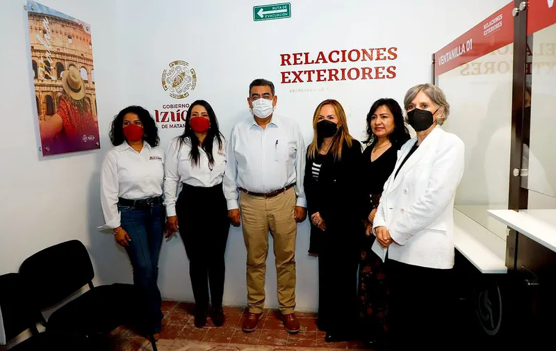 oficina-enlace-sre-izucar-cespedes-peregrina