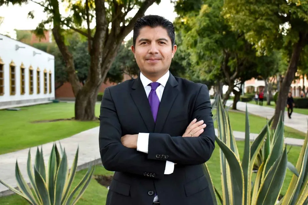 Respalda Eduardo Rivera a candidatos federales de “Va por México”