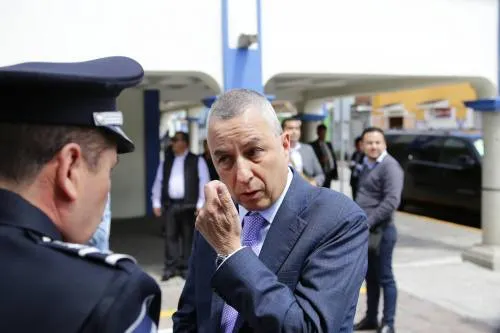 Se va Carrancá de la Fiscalía al pedir licencia, confirmó el gobernador Tony Gali