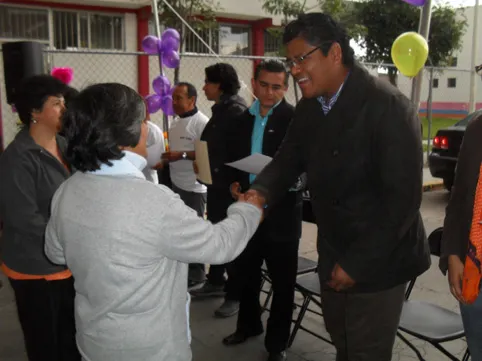 Habitantes de la Colonia Solidaridad se benefician con los talleres impartidos por la SDSPC