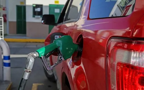 El Gobierno de AMLO deja a la gasolina Premium sin estímulo fiscal… otra vez