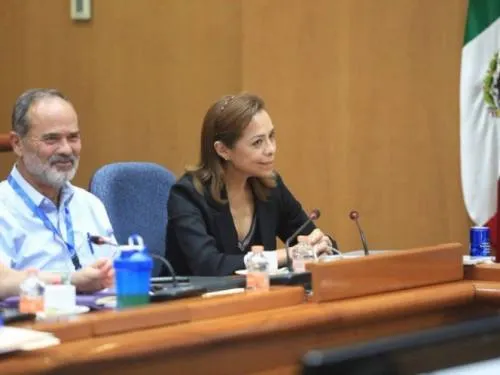 Vázquez Mota se registra ante Senado para sesión constitutiva