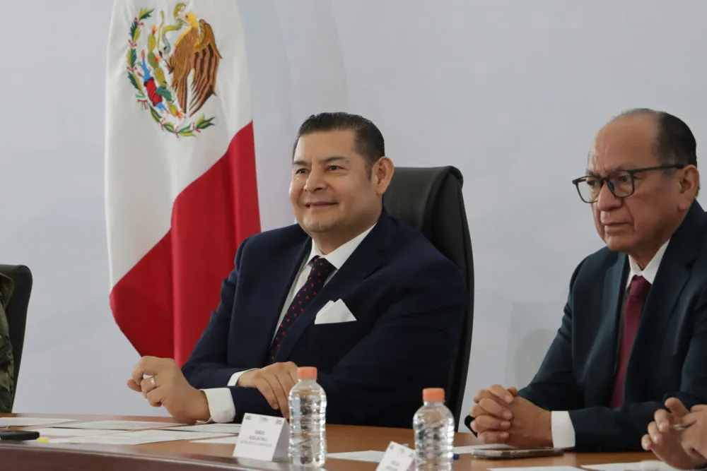 Armenta tiende puente de colaboración con Mario Riestra, nuevo líder estatal del PAN