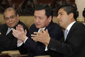 Pese a críticas Pacto por México seguirá en pie: Osorio