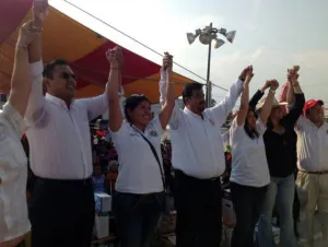 Circula imagen de Roxana Luna operando a favor del PRI en elección pasada