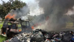 Bomberos sofocan incendio en fábrica de Huejotzingo