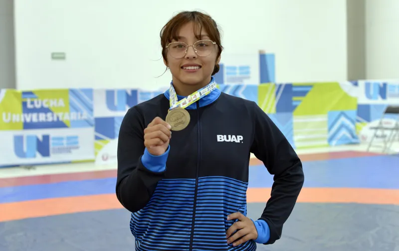 La lucha universitaria, kickboxing y levantamiento de pesas consiguen 27 preseas más para la BUAP