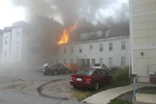 Al menos un muerto y 12 heridos dejan explosiones de gas en Boston, EU