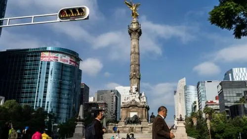 Cambio de perspectiva de S&P para México presiona a nota del país