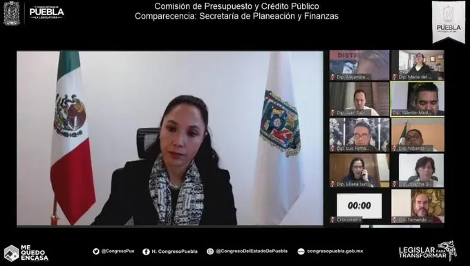 Gobierno estatal reduce deuda pública y presenta denuncias por operaciones irregulares