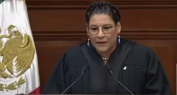 AMLO celebra la integración de Lenia Batres a la SCJN: la llaman “ministra del pueblo”