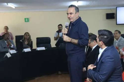 Topes de campañas de la alianza “Por Puebla al Frente” fueron establecidos “a modo”, dice Estefan
