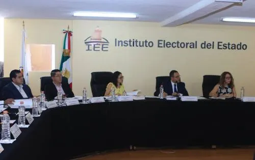Analiza IEE diseñar aplicación móvil para registrar firmas de apoyo ciudadano a independientes