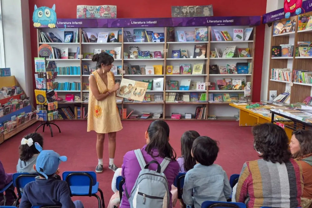 Presentó Librerías BUAP a Victoria Abril Cuentacuentos en su Programa Cultural Infantil