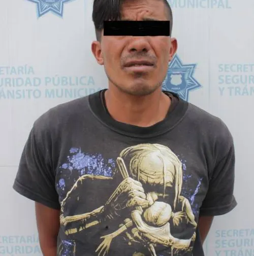 Elementos de la SSPTM arrestan a un hombre por robo a negocio