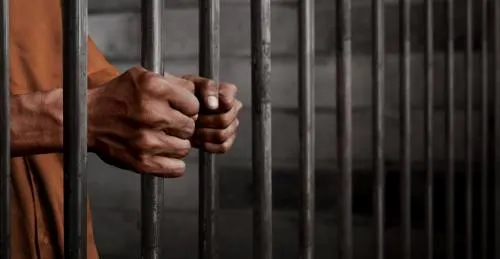 Sentencian a 6 años de prisión a responsables de robar una casa en Xoxtla