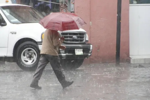 Lluvias y ráfagas de viento se pronóstica para las próximas horas en Puebla