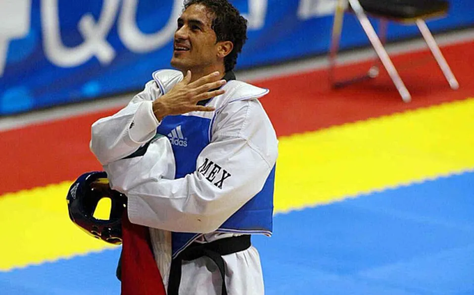 Víctor Estrada, de medallista olímpico a comentarista deportivo