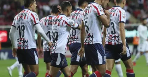 Chivas vence 3-0 a Cafetaleros en la jornada dos de la Copa MX