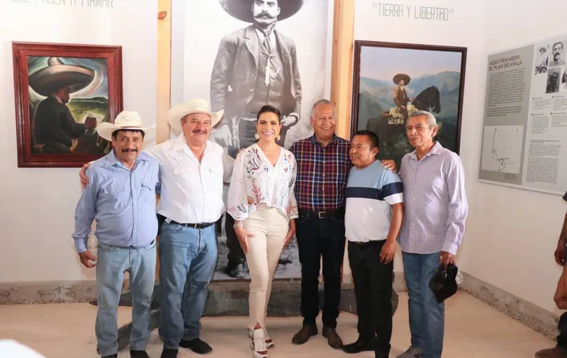 olivia-salomon-ayoxuxtla-de-zapata