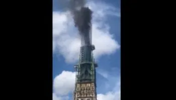 Controlan incendio en catedral de Rouen ocasionado durante trabajos de restauración