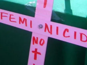 Hombre asesina a su esposa después intenta vender a su hija
