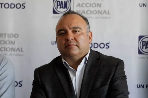 Rivera Vivanco fue rebasada por ambulantes y está demostrado que ellos gobiernan: Sarur