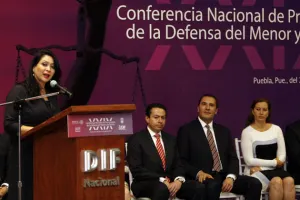 Sólo con trabajo en casa se contrarrestará el bullying: SNDIF