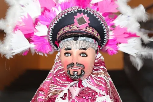 El próximo domingo se realizará el desfile de Huehues