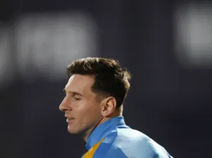 Messi y Rakitic, convocados para el Clásico español